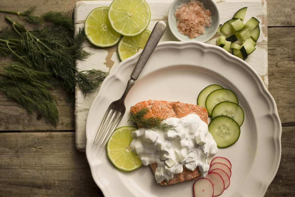 Poached Salmon with Creamy Dill Sauce