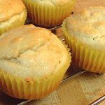 basic_almondflour_muffins_zoom