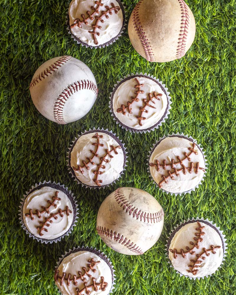 Easy Blender Baseball Cupcakes