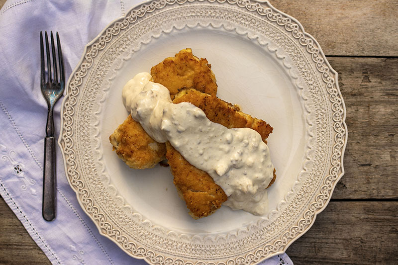 Fried Chicken Cutlets with Gravy